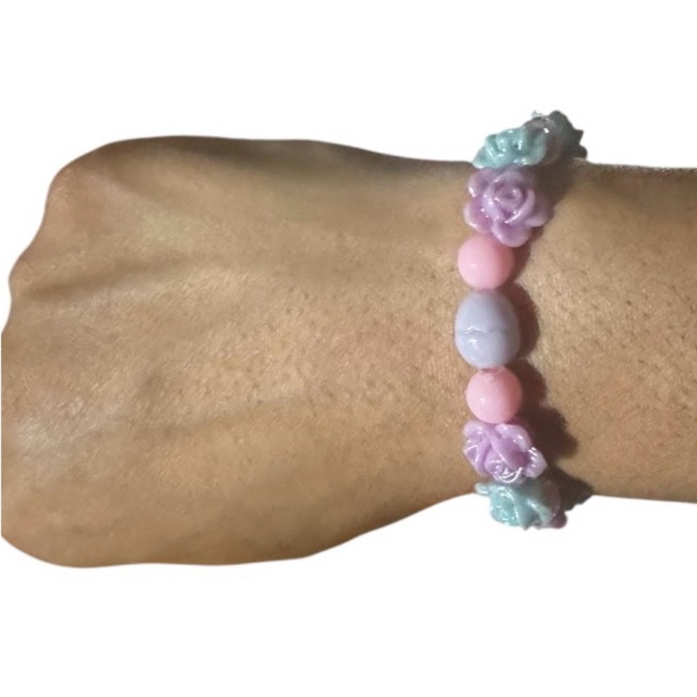 3 FOR $10 HANDCRAFTED Colourful Pastel Floral Egg Charm Stretch Bracelet